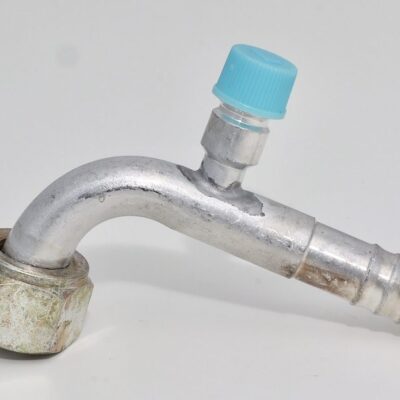 #10 90deg FO R134a service port